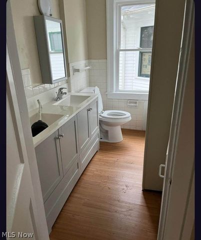 434 9th Street, Elyria, OH 44035