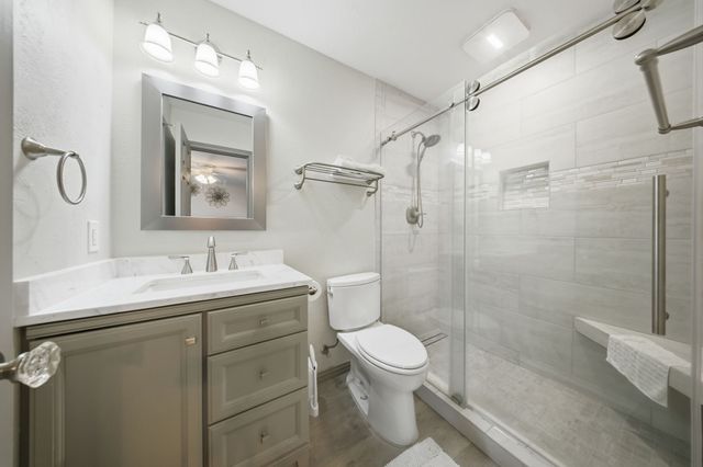 6304 Buckingham Trail, North Richland Hills, TX 76182