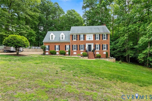 9803 Gates Bluff Dr, Chesterfield, VA 23832