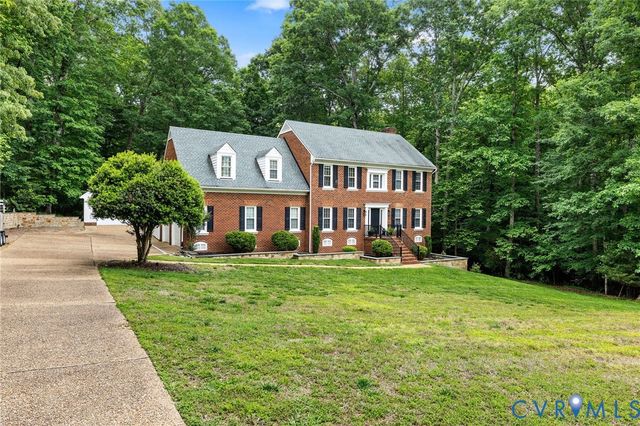 9803 Gates Bluff Dr, Chesterfield, VA 23832