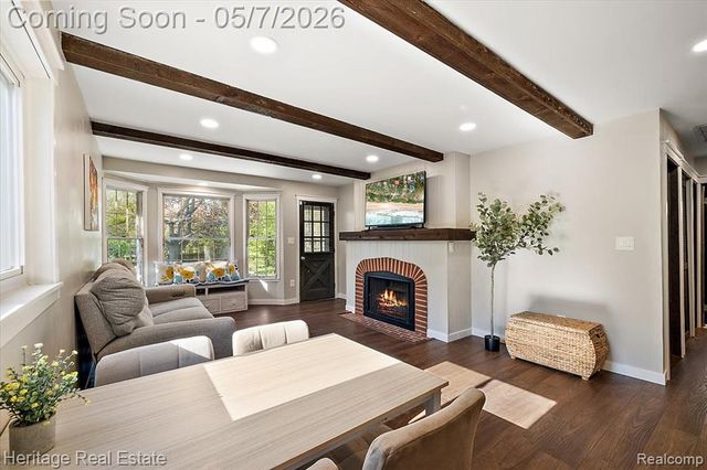 31881 Lamar Drive, Farmington, MI 48336