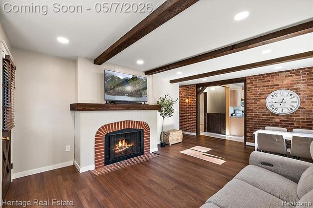 31881 Lamar Drive, Farmington, MI 48336