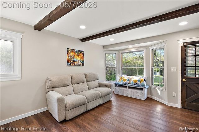 31881 Lamar Drive, Farmington, MI 48336