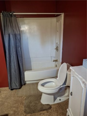 3917 Arcadia Zurich Norris Rd, Lyons, NY 14489