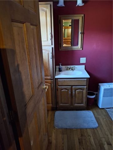 3917 Arcadia Zurich Norris Rd, Lyons, NY 14489