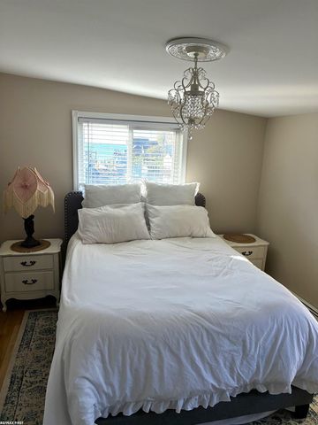 7820 Wagner Lane, Ira, MI 48023