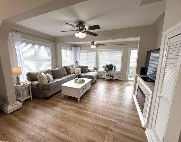 7820 Wagner Lane, Ira, MI 48023