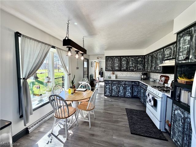 15131 Tavern Road, Burton, OH 44021