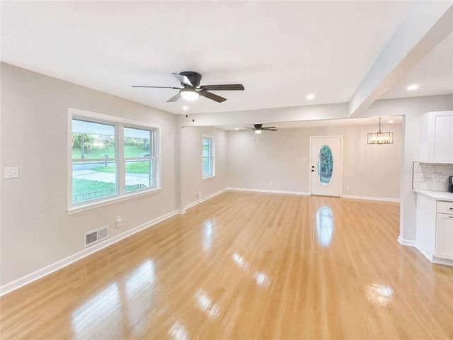 8992 Cornell Drive, Jonesboro, GA 30238