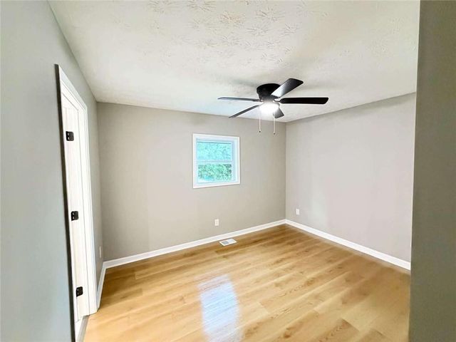 8992 Cornell Drive, Jonesboro, GA 30238