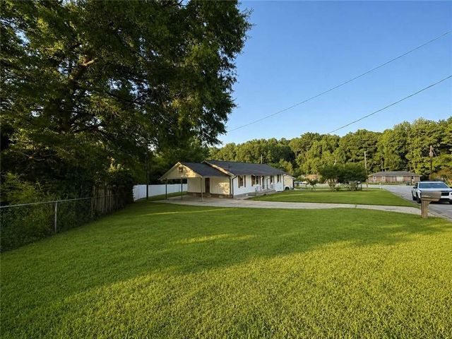 8992 Cornell Drive, Jonesboro, GA 30238