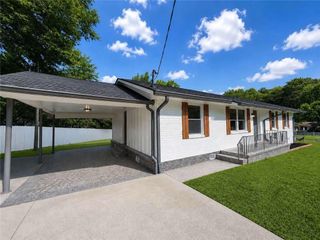 8992 Cornell Drive, Jonesboro, GA 30238
