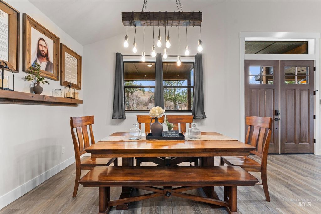 20 Hawthorne Ln, Garden Valley, ID 83622 photo 16