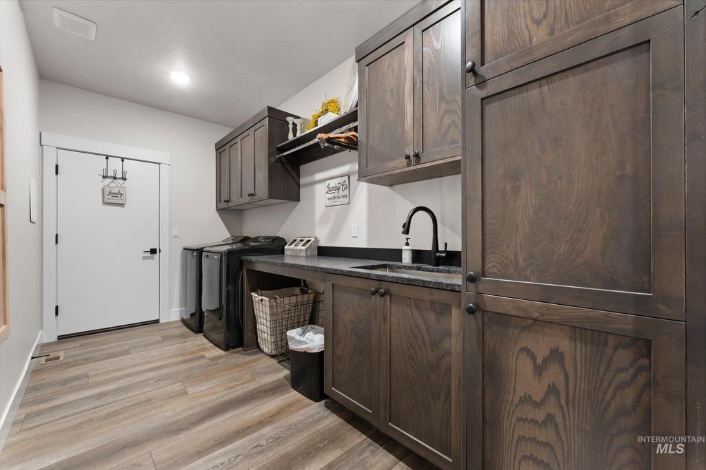 20 Hawthorne Ln, Garden Valley, ID 83622 photo 32