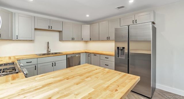 67A Maple Avenue, Sea Cliff, NY 11579