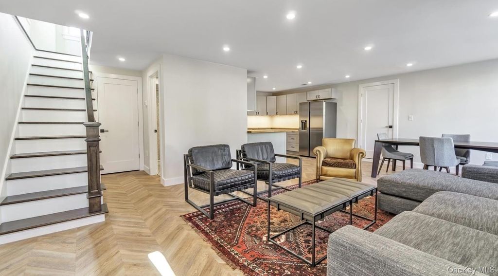 67A Maple Avenue, Sea Cliff, NY 11579