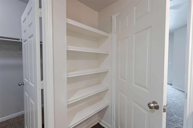 12215 Hunters Chase DR S-1101S, Austin, TX 78729