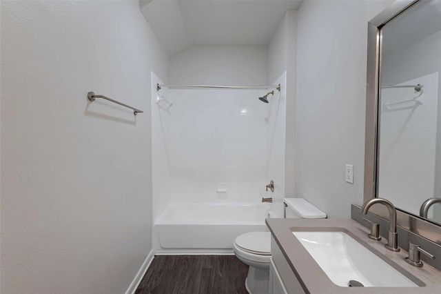 12215 Hunters Chase DR S-1101S, Austin, TX 78729