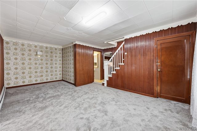 29 Pomona Place, Buffalo, NY 14210