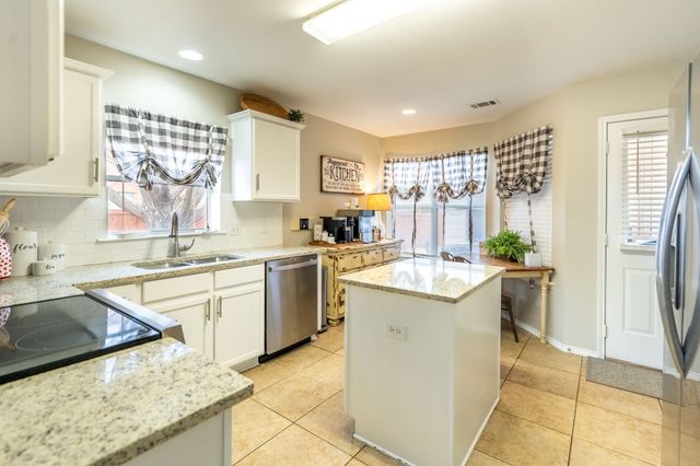 305 Sandy Lane, Royse City, TX 75189