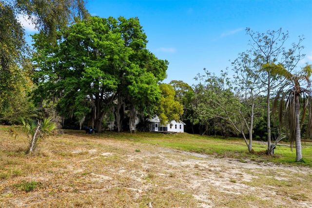 8605 LAKE FLORENCE BOULEVARD, Orlando, FL 32818