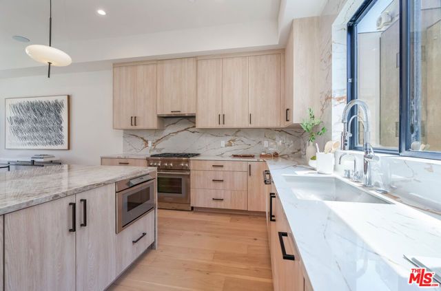 1859 Barry Avenue, Los Angeles, CA 90025