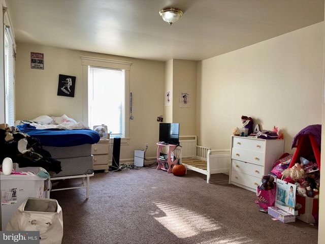 179 CHARLES RD, Lancaster, PA 17603