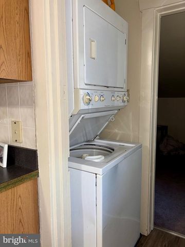 179 CHARLES RD, Lancaster, PA 17603