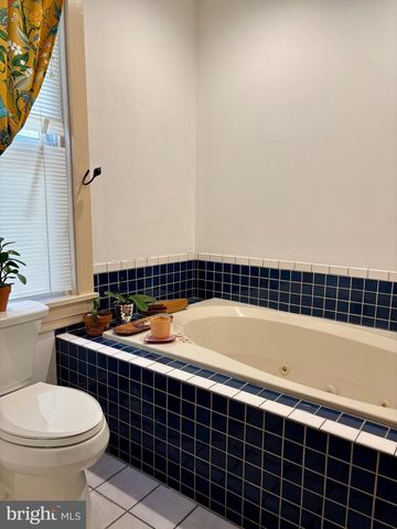 179 CHARLES RD, Lancaster, PA 17603