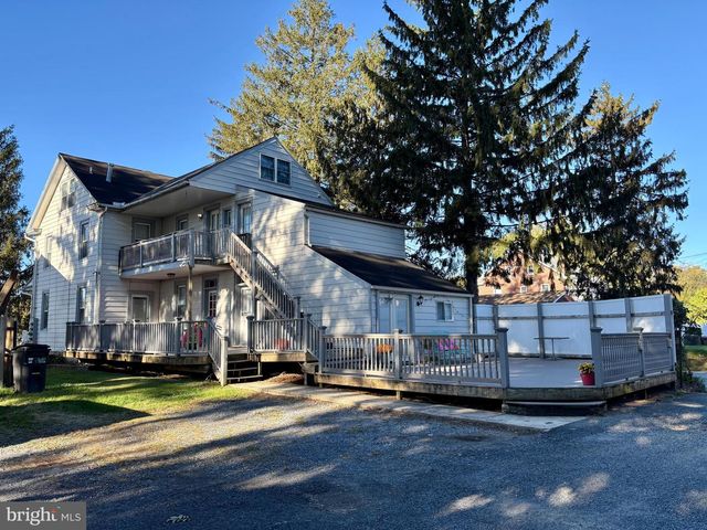 179 CHARLES RD, Lancaster, PA 17603