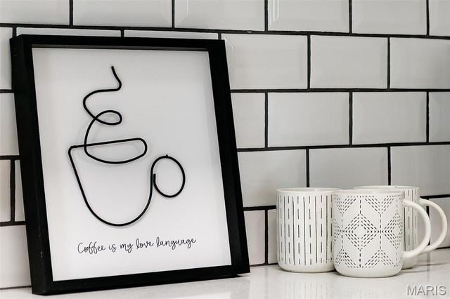 10231 Monarch Drive, St Louis, MO 63136