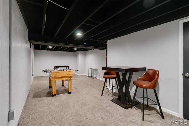 10231 Monarch Drive, St Louis, MO 63136