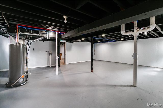 10231 Monarch Drive, St Louis, MO 63136