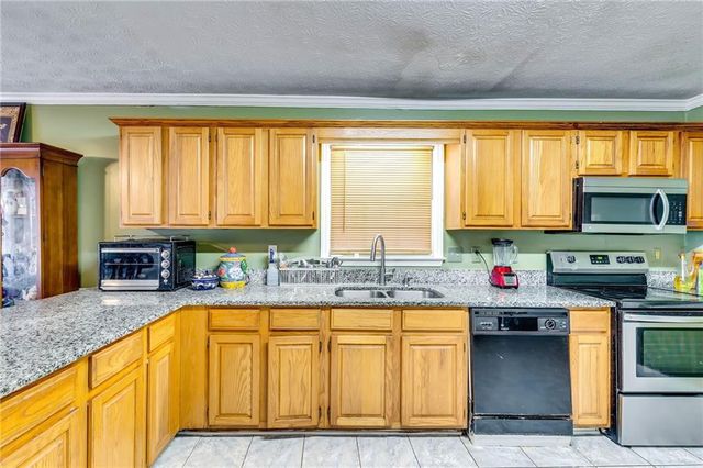 1245 Shamrock Hill Circle, Loganville, GA 30052