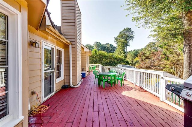 1245 Shamrock Hill Circle, Loganville, GA 30052