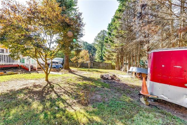 1245 Shamrock Hill Circle, Loganville, GA 30052