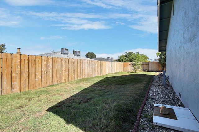 1147 Johnson Ave, Marysville, CA 95901