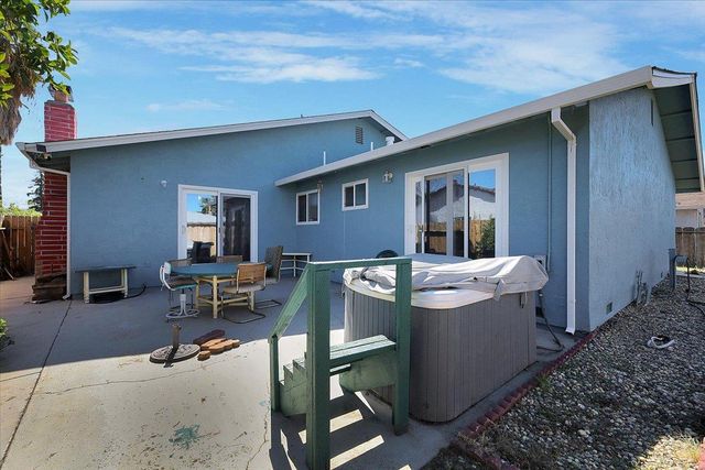 1147 Johnson Ave, Marysville, CA 95901