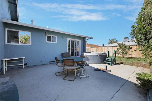 1147 Johnson Ave, Marysville, CA 95901