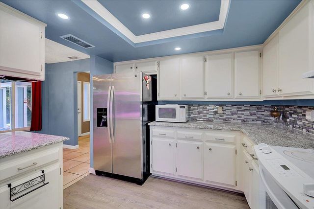 1147 Johnson Ave, Marysville, CA 95901