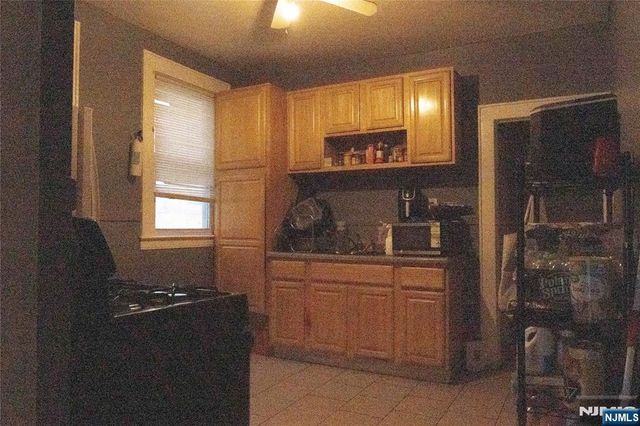 411 15th Street, Newark, NJ 07103