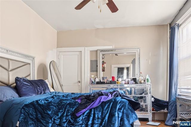 411 15th Street, Newark, NJ 07103