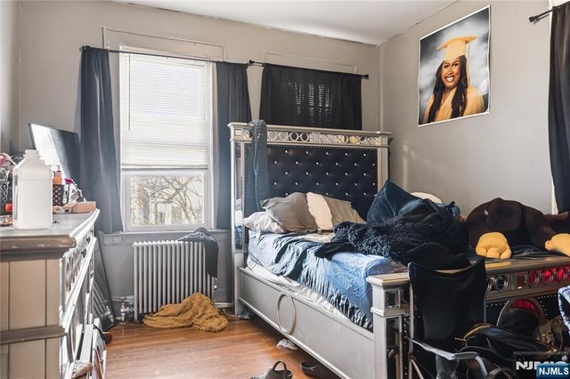 411 15th Street, Newark, NJ 07103