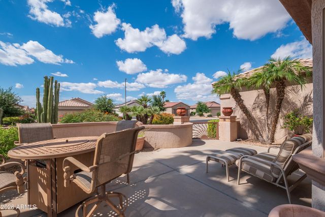 18443 N Borgata Drive, Surprise, AZ 85374