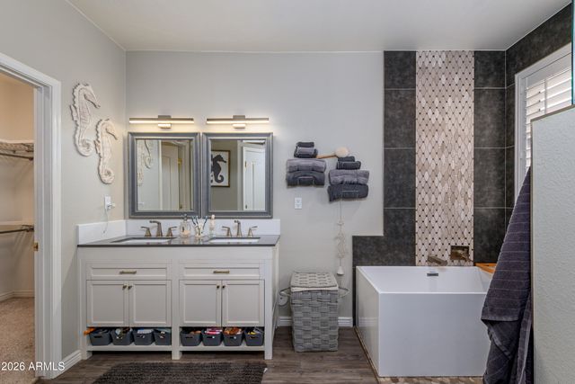 18443 N Borgata Drive, Surprise, AZ 85374