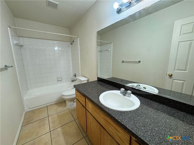 3809 Edgefield Street, Killeen, TX 76549