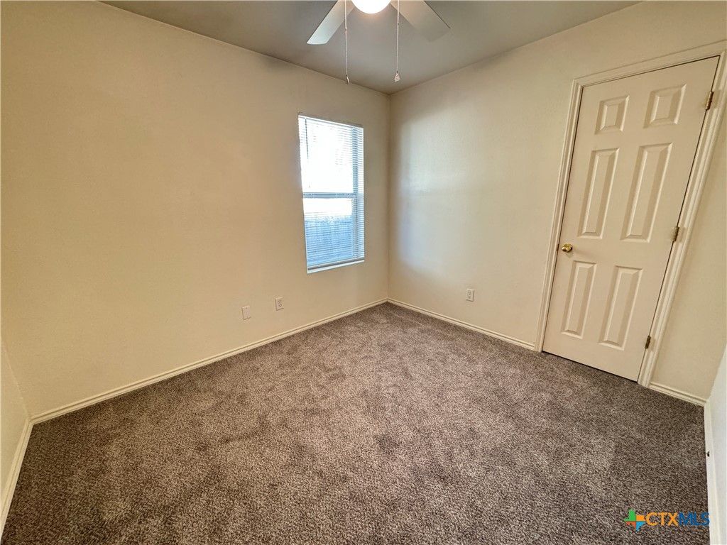 Image 19 of property listing at 3809 Edgefield Street, Killeen, TX 76549