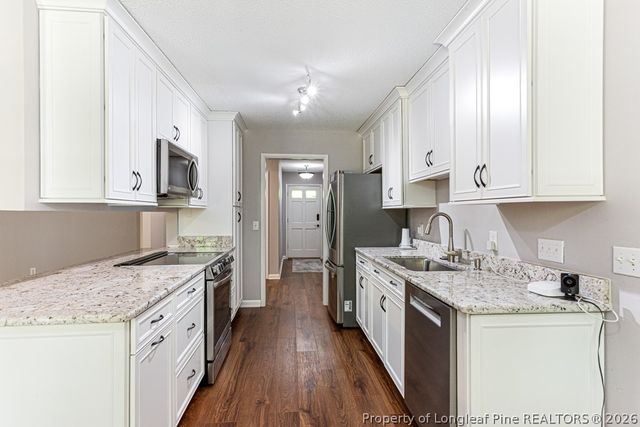 5714 Crenshaw Drive, Hope Mills, NC 28348
