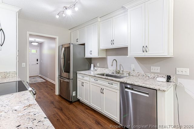 5714 Crenshaw Drive, Hope Mills, NC 28348