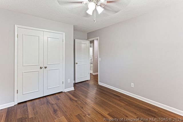 5714 Crenshaw Drive, Hope Mills, NC 28348